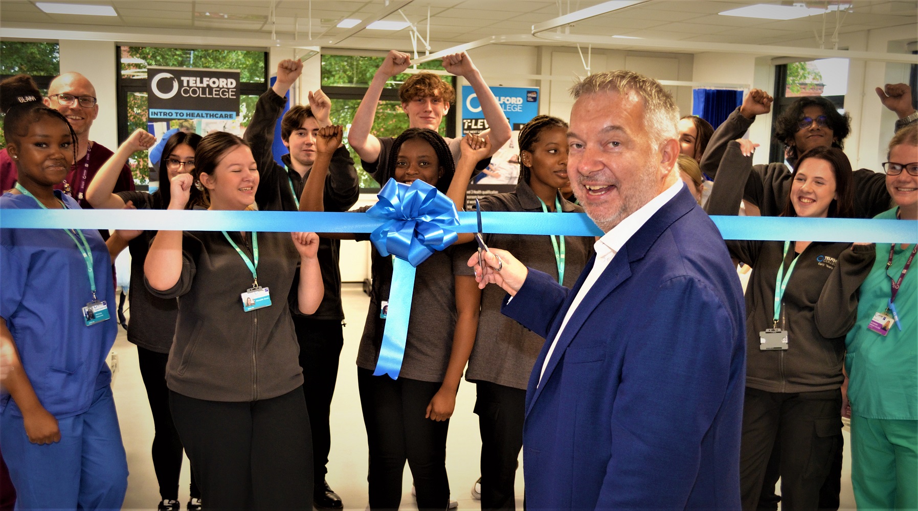 Simon Whitehouse performs the official opening