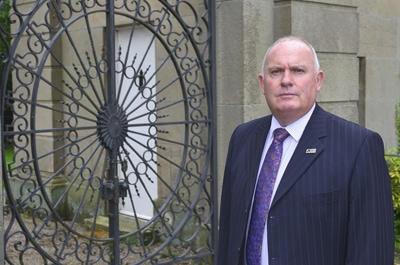 Recognising crucial links between business and education 