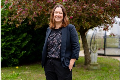 Dynamic guest speaker for 'Network of Women' event