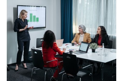 Understanding menopause in the workplace - new Telford College course is launched